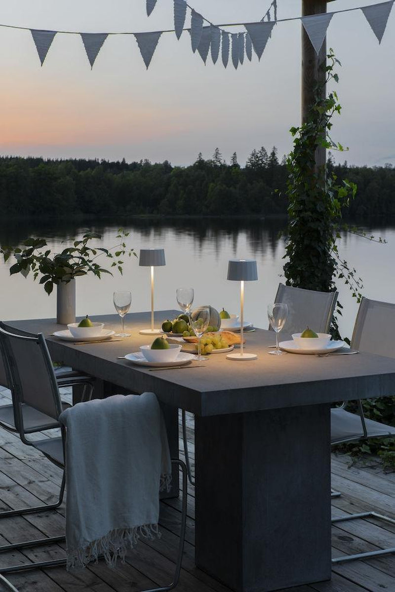 Positano bordlampe oppladbar utendørs IP54 - Svart-Utebelysning Hagebelysning-Konstsmide-Svart-7813-750-Lightup.no