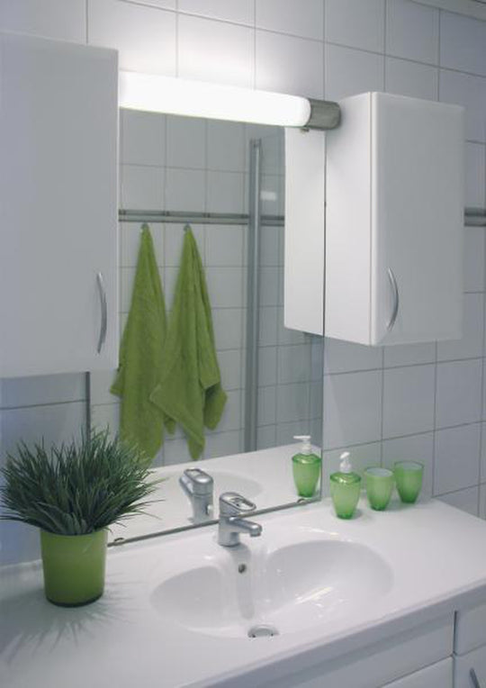 Prelude 16W LED baderomslampe-Baderomsbelysning vegglamper-Sg Armaturen As-Hvit-3300304-Lightup.no