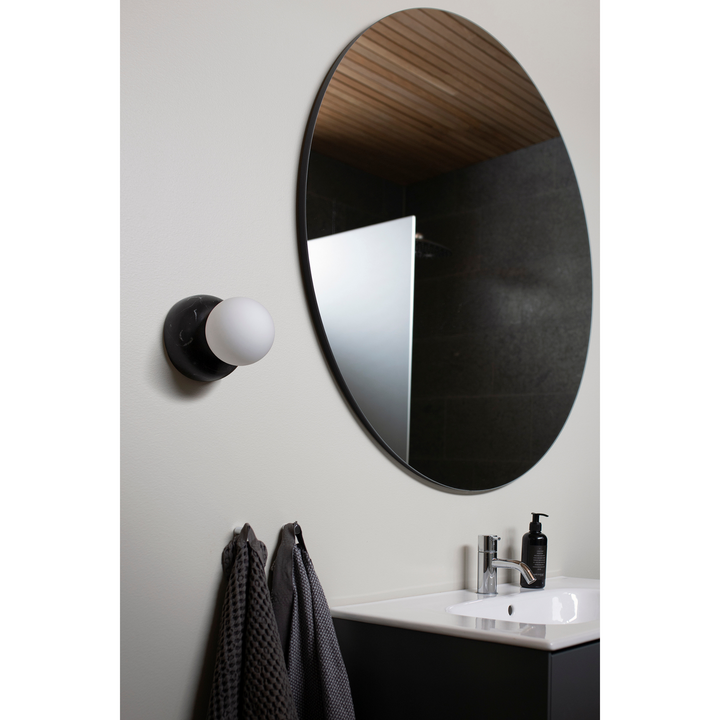 Torrano vegg og taklampe - Svart-Baderomsbelysning vegglamper-Globen Lighting-Svart-590511-Lightup.no