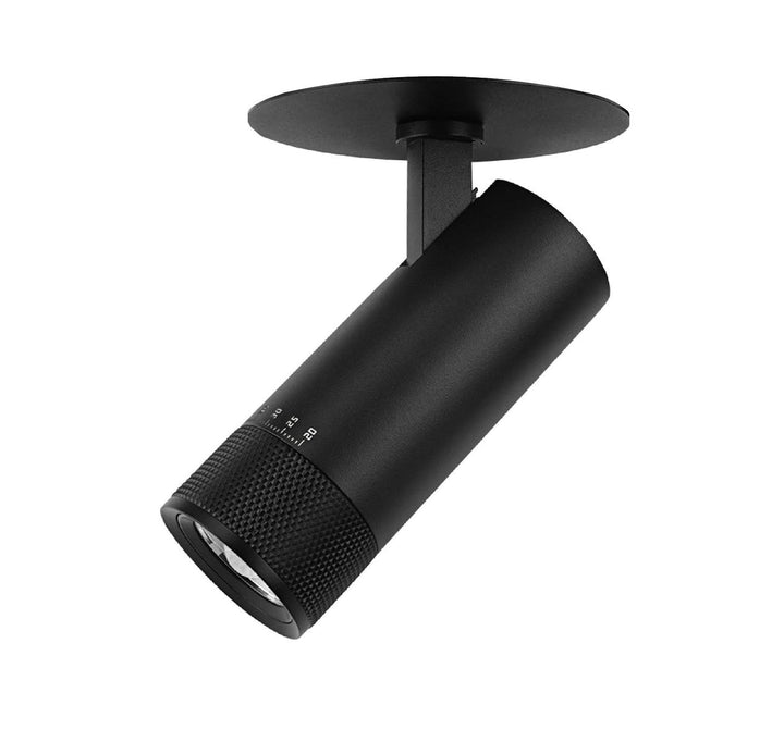 Ezra Zoom Recessed takspot 8W 2700 Kelvin 20-60 grader lysspredning - Dimbar