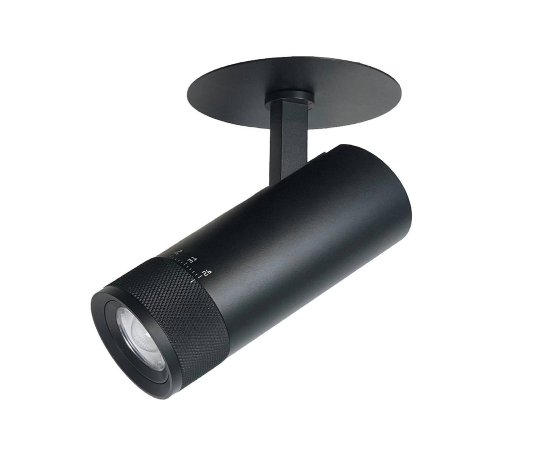 Ezra Zoom Recessed takspot 15W 2700/3000 Kelvin 21-60 grader lysspredning - Dimbar