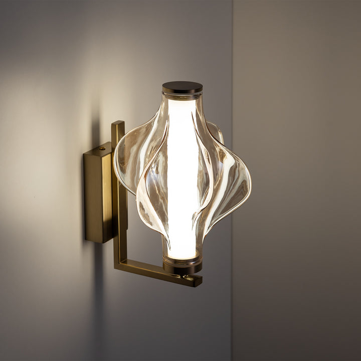 Elva vegglampe 8W 3000 Kelvin