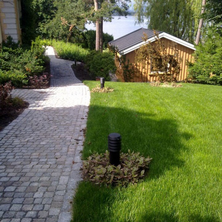 Alta pullert 1477-Utebelysning pullert-Norlys-Svart-3185433-Lightup.no