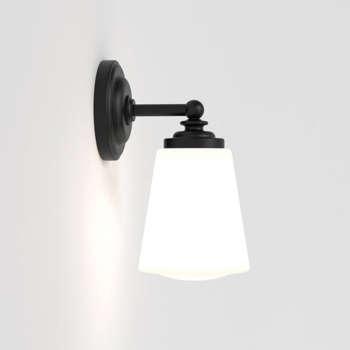 Anton vegglampe for baderom IP44-Baderomsbelysning vegglamper-Astro Lighting-Svart-Asg__1106006-Lightup.no