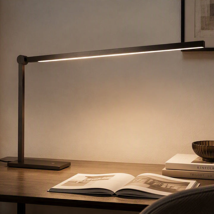 Ariel bordlampe 20W 3000 Kelvin - 3-step dim-Bordlamper-NorDesign-KQ Bronse-370803021-Lightup.no