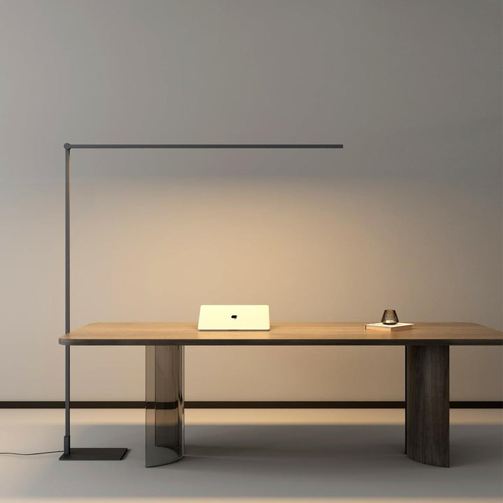 Ariel gulvlampe 36W 3000 Kelvin - 3-step dim-Gulvlamper-NorDesign-KQ Bronse-371623021-Lightup.no