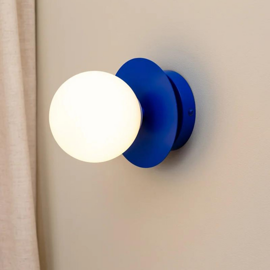 Art deco tak/vegglampe IP44-Taklamper-Globen Lighting-Krom/Opal-Lightup.no