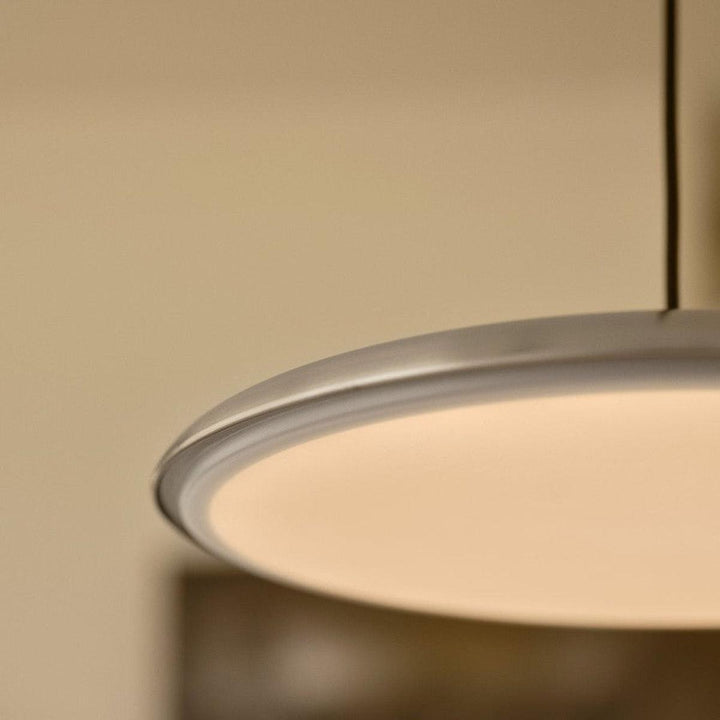 Artist 25 takpendel 25W 3000 Kelvin - Dimbar-Takpendler-DFTP-Beige-2420203009-Lightup.no