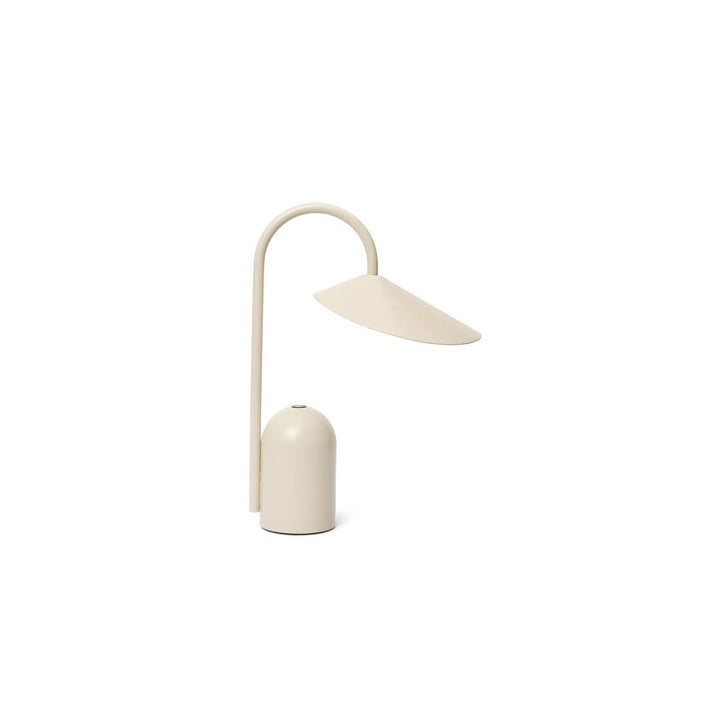 Arum bærbar bordlampe-Bordlamper-Ferm Living-Cashmere-Feg__1104269285-Lightup.no