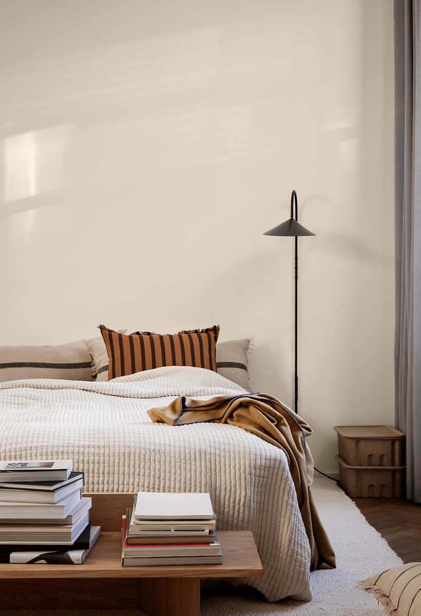 Arum vegglampe lang swing - svart-Vegglamper-Ferm Living-Svart-Feg__1104266355-Lightup.no