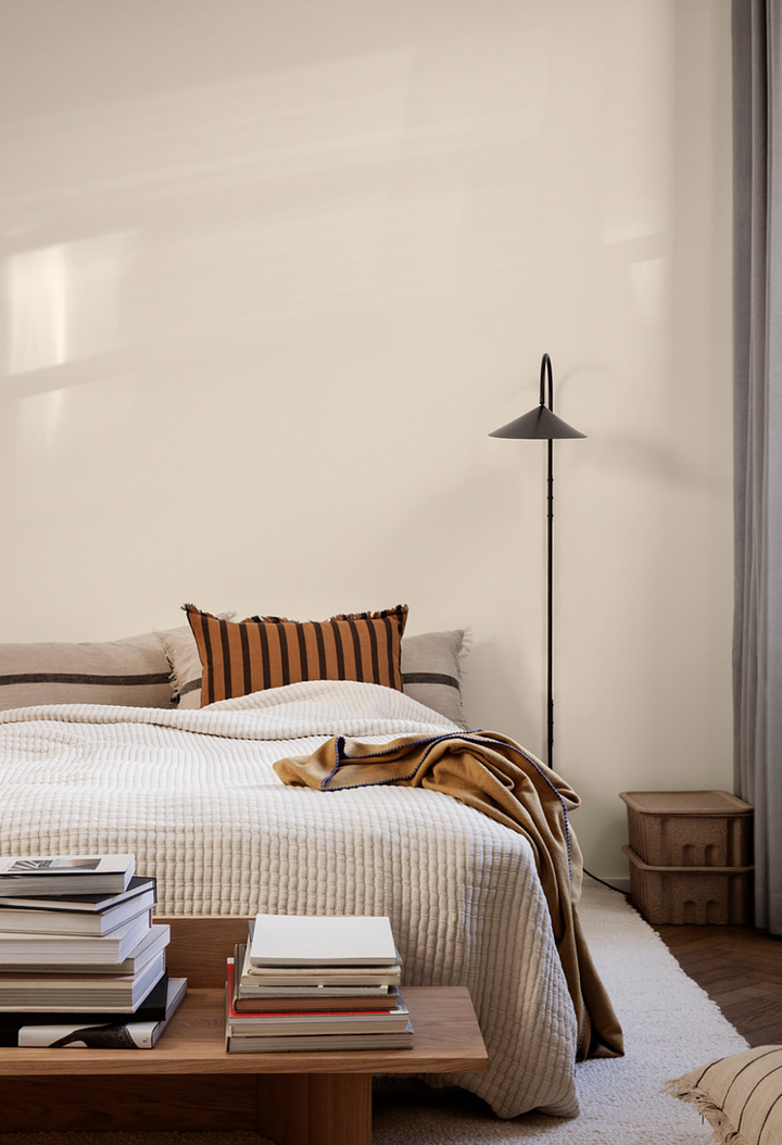Arum vegglampe lang swing - svart-Vegglamper-Ferm Living-Svart-Feg__1104266355-Lightup.no