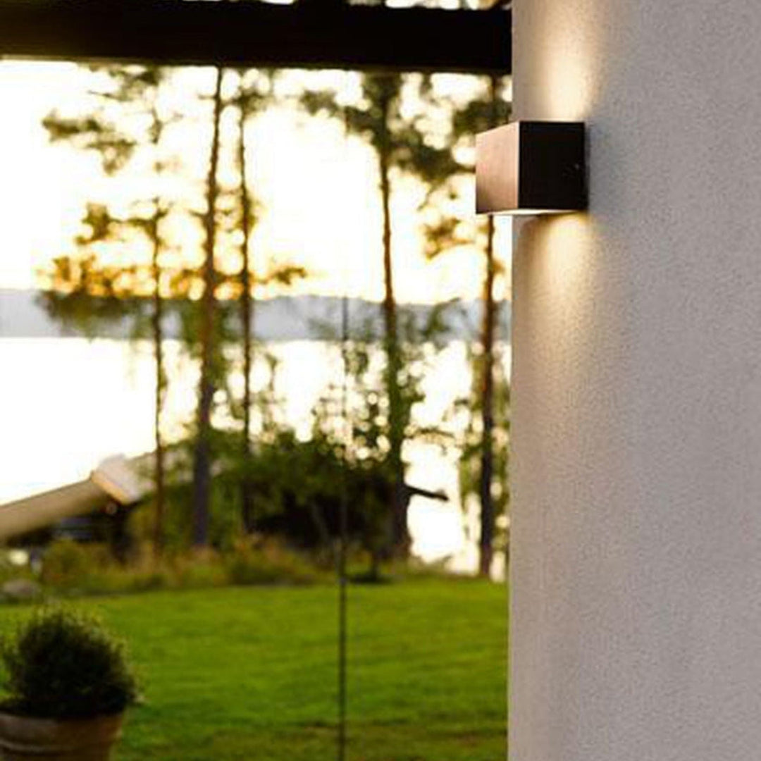 Asker 1510 8W LED-Utebelysning vegg opp og ned-Norlys-Grafitt-3185575-Lightup.no