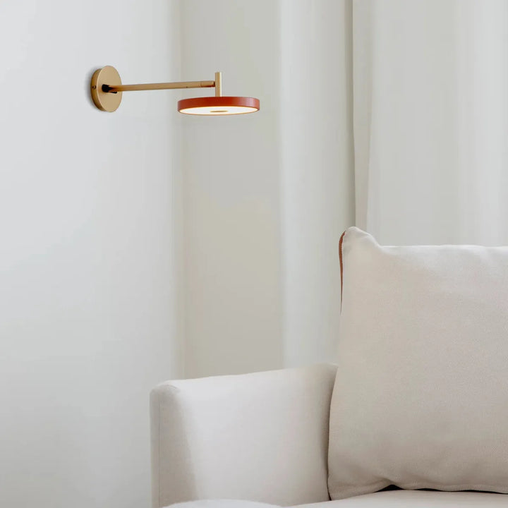 Asteria vegglampe lang til skjult anlegg-Vegglamper-Umage-Perle hvit / messing-2281C4264-Lightup.no