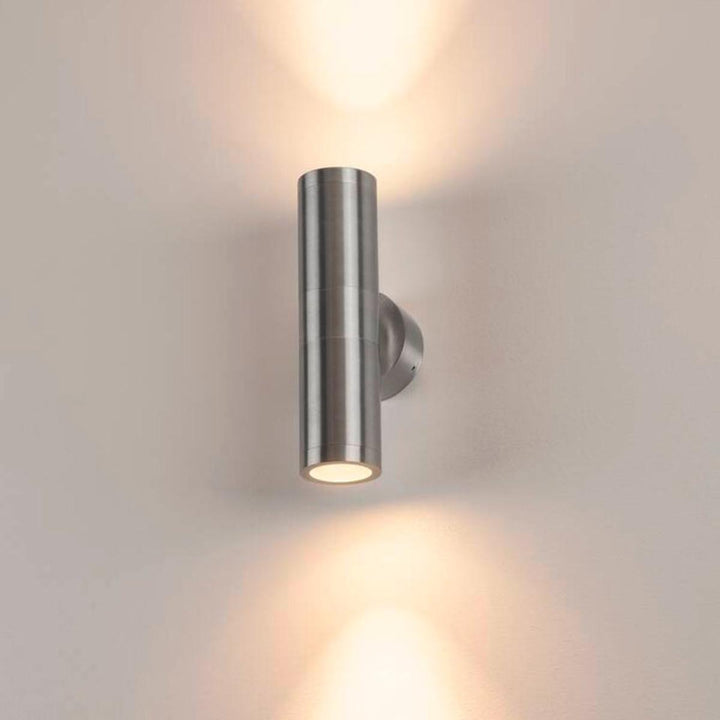 Astina vegglampe utendørs opp/ned IP44-Utebelysning vegg opp og ned-Slv-Aluminium-slv-228776-Lightup.no