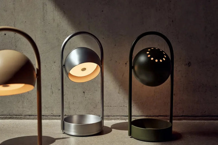 Ball portabel oppladbar bordlampe 2700 Kelvin-Bordlamper-Frandsen-Svart-147183-Lightup.no