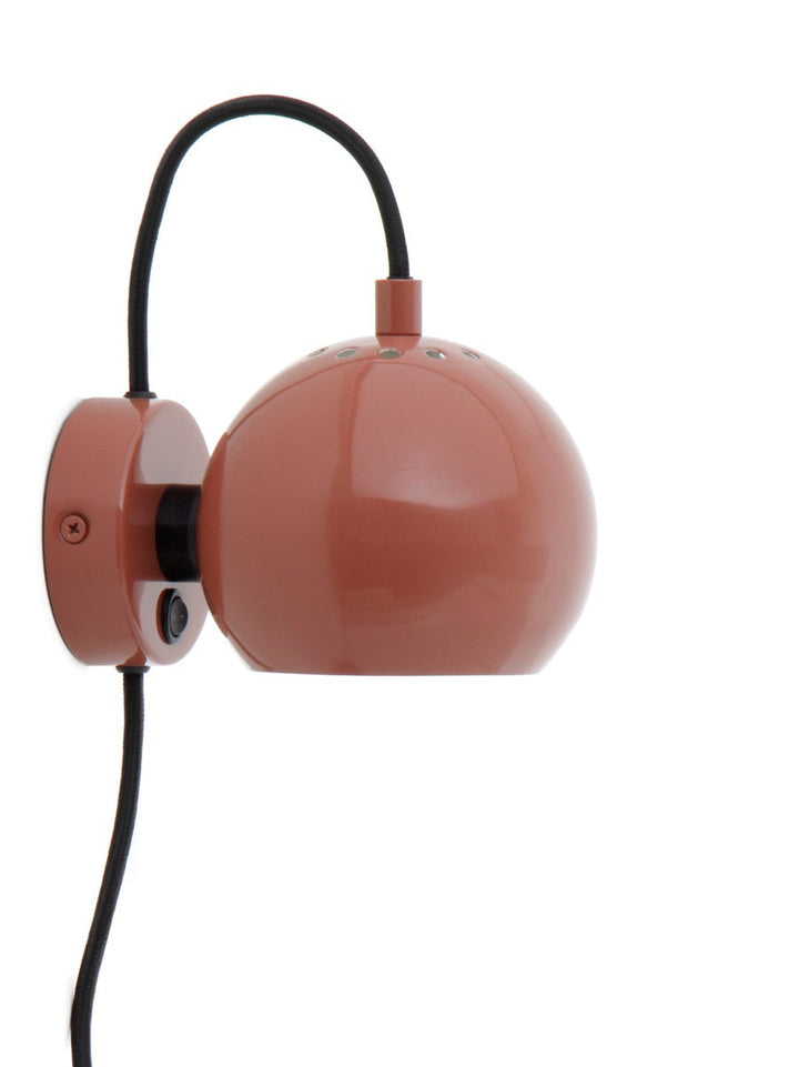 Ball vegglampe Ø12 cm-Vegglamper-Frandsen-Glossy beige-123397-Lightup.no