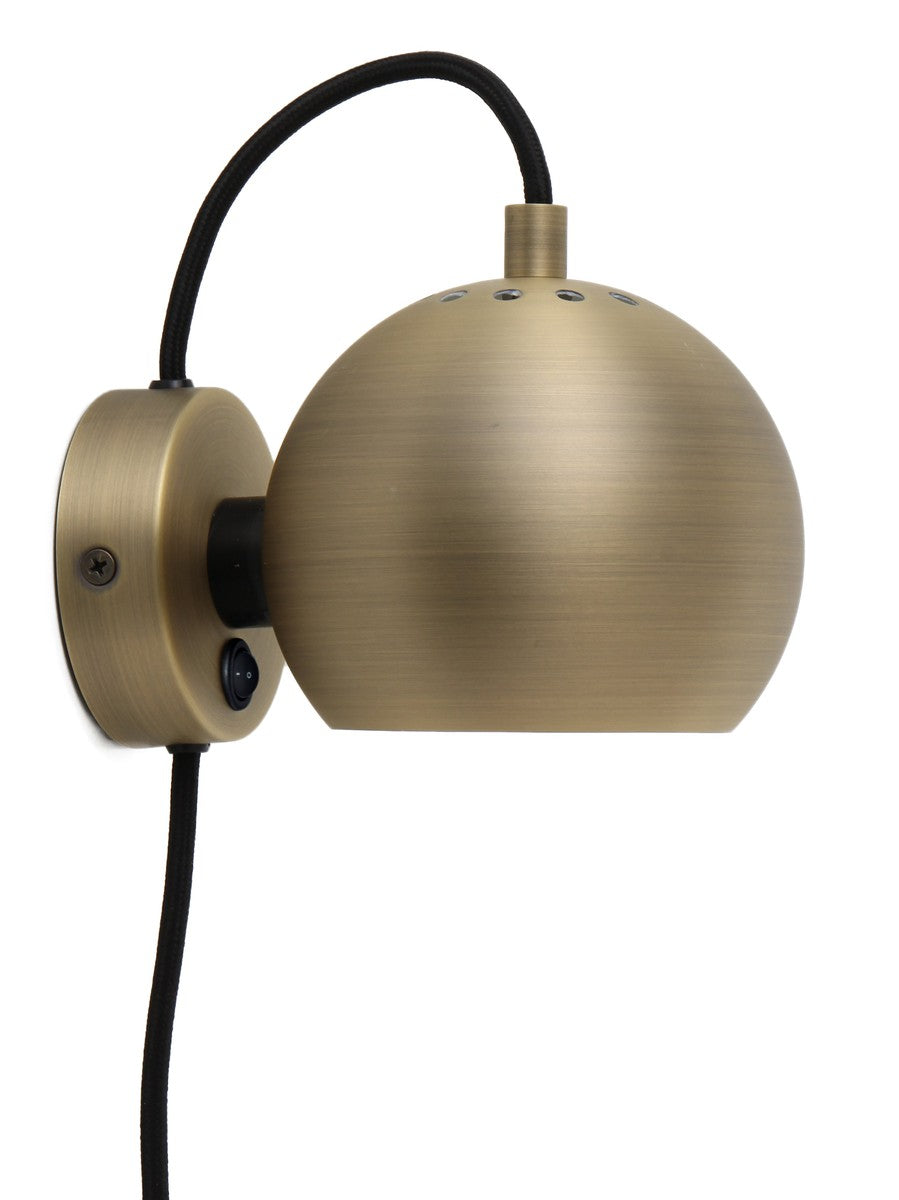 Ball vegglampe Ø12 cm-Vegglamper-Frandsen-Glossy beige-123397-Lightup.no