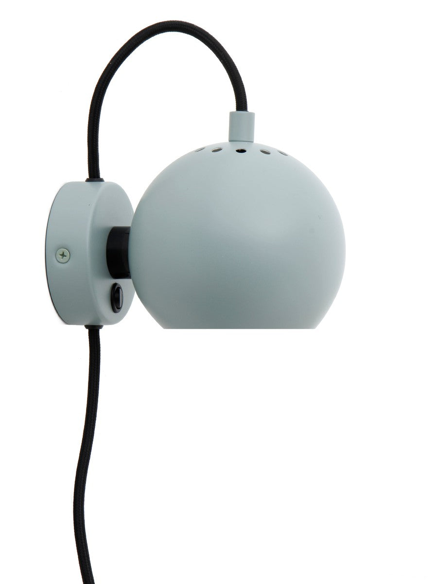 Ball vegglampe Ø12 cm-Vegglamper-Frandsen-Glossy mint-123398-Lightup.no