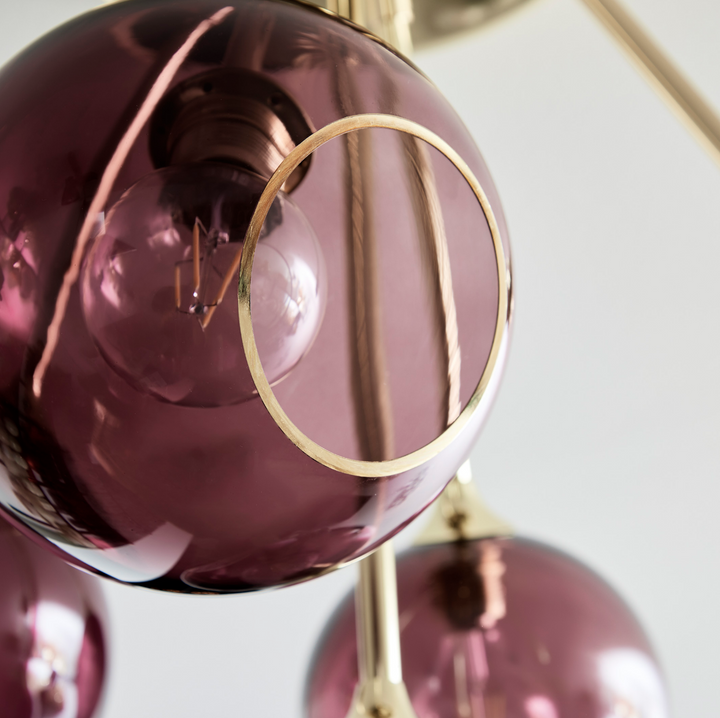 Ballroom Molecule taklampe - messing base/lilla glass-Takpendler-Design by Us-Messing / Lilla-Des__22725-Lightup.no