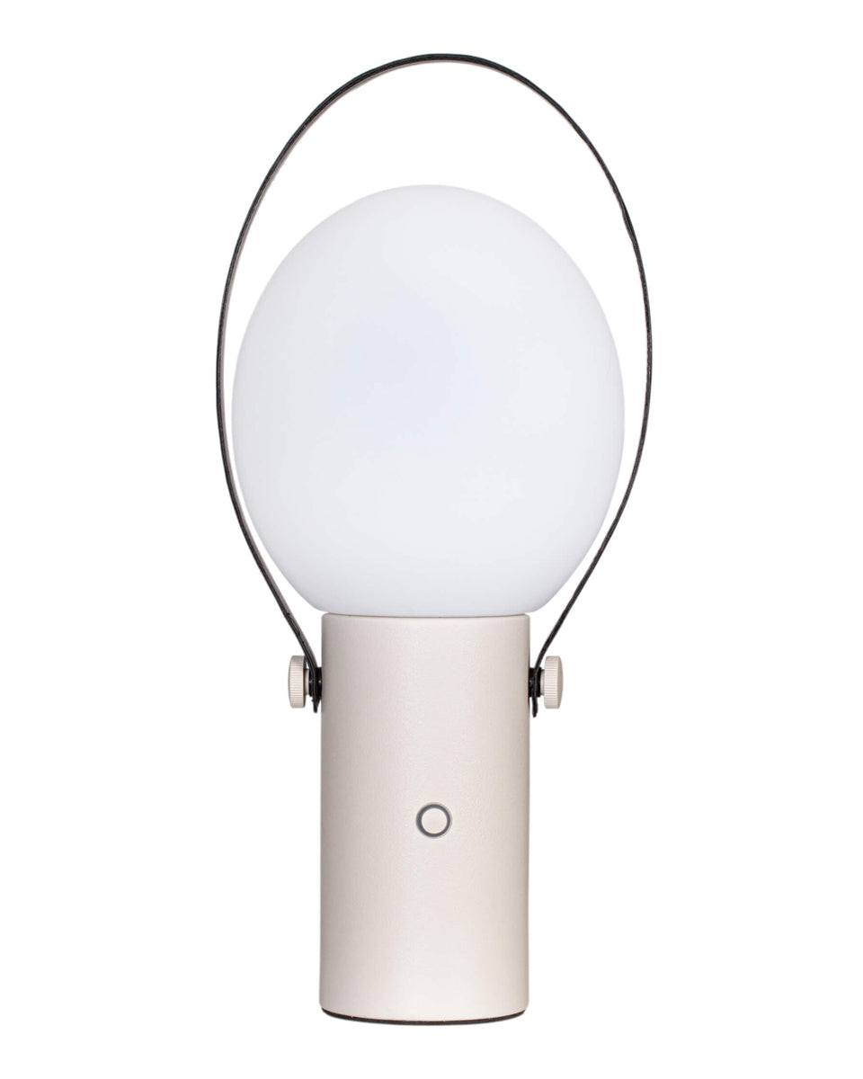 Bari bordlampe oppladbar - Sandbeige-Bordlamper-By Rydens-Brs-4002640-5504-Lightup.no