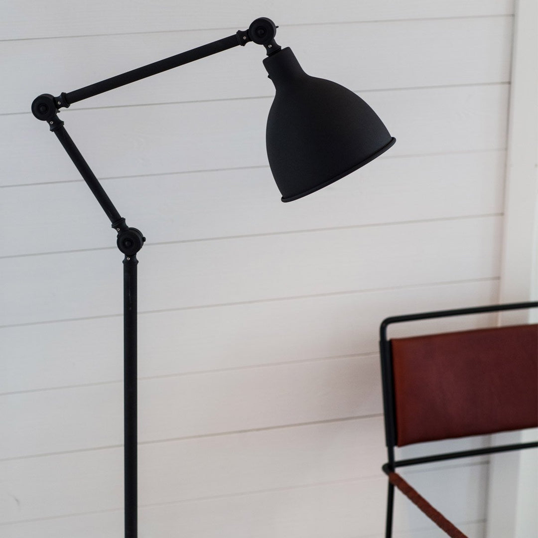 Bazar gulvlampe-Gulvlamper-By Rydens-Svart-Brs-4100610-4007-Lightup.no