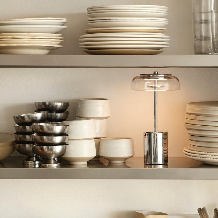 Blossi bærbar bordlampe 3W 2700 Kelvin IP65 - Oppladbar-Bordlamper-Nuura-Svart / Opal-Nua__1028001-Lightup.no