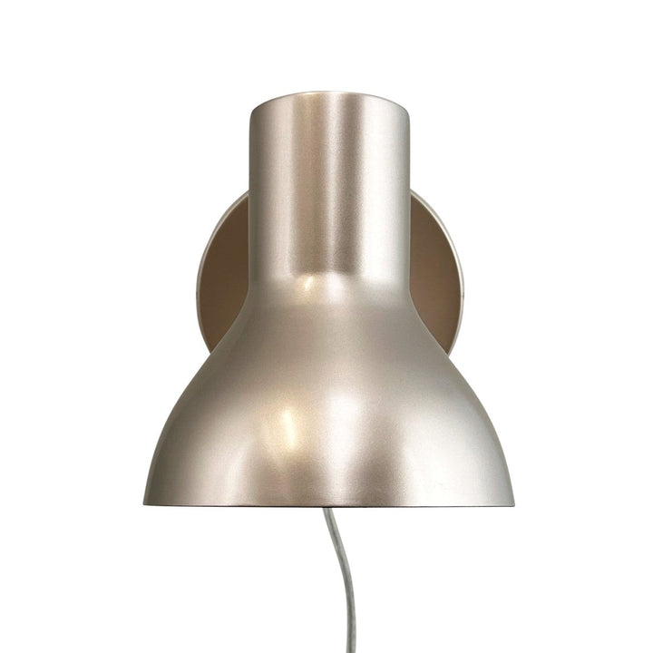 Bob vegglampe-Vegglamper-Dyberg Larsen-Metall beige-DL-7145-Lightup.no