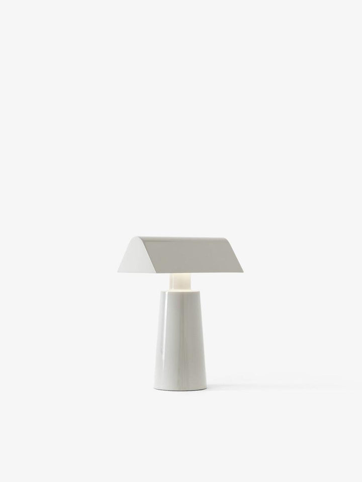 Caret bærbar bordlampe 1W 2700 Kelvin IP44 - Oppladbar-Bordlamper-&Tradition-Grønn-133166A573-Lightup.no