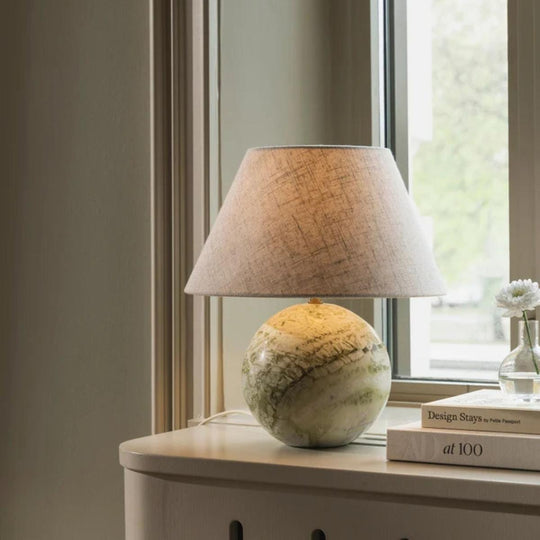 Castello 35 Bordlampe-Bordlamper-Globen Lighting-Beige-522302-Lightup.no