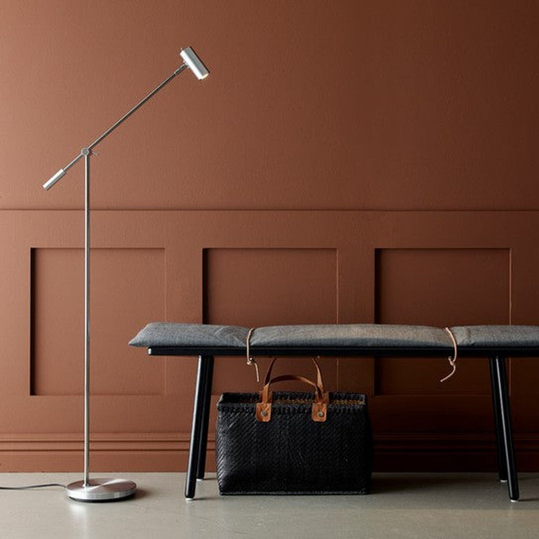 Cato LED gulvlampe-Gulvlamper-Belid-Aluminium-375311-Lightup.no