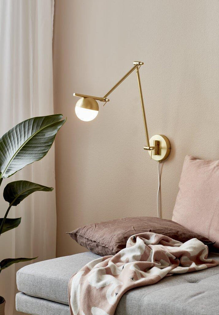 Contina vegglampe - B-vare-Vegglamper-Nordlux-Messing-2010971035-bvare-Lightup.no