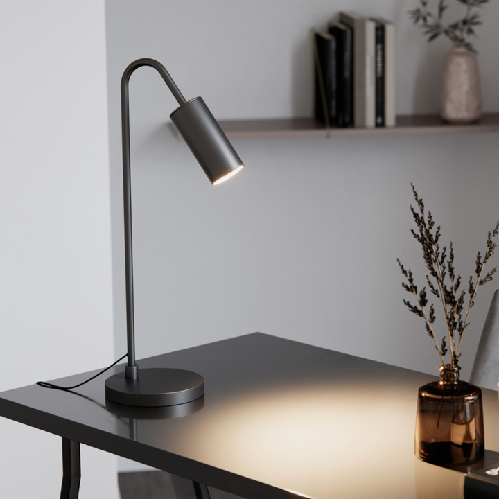 Curve bordlampe-Bordlamper-By Rydens-Matt gull-Brs-4002580-6503-Lightup.no