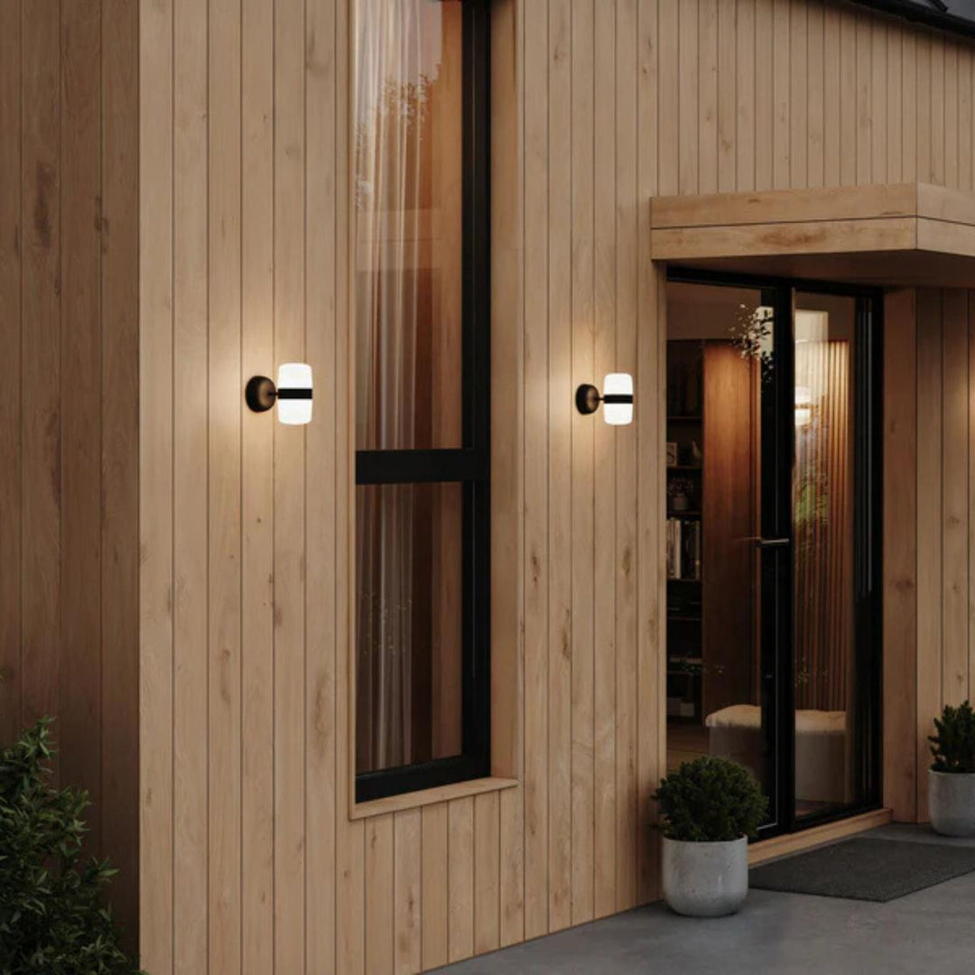 Dahl Hall utendørs/innendørs vegglampe-Vegglamper-Northern-Svart-NOn__851-Lightup.no