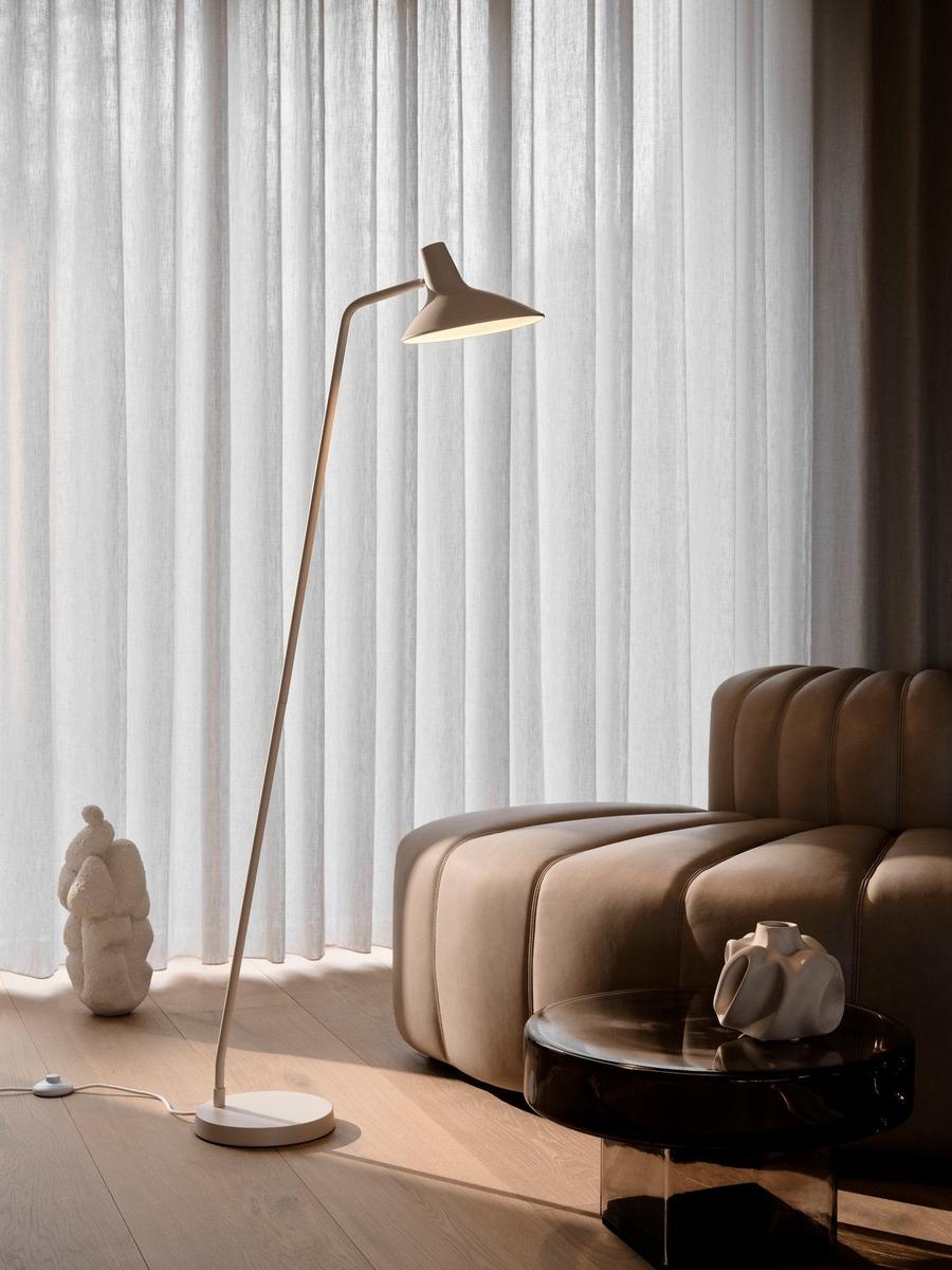 Darci gulvlampe - Svart-Gulvlamper-DFTP-Svart-2120584003-Lightup.no