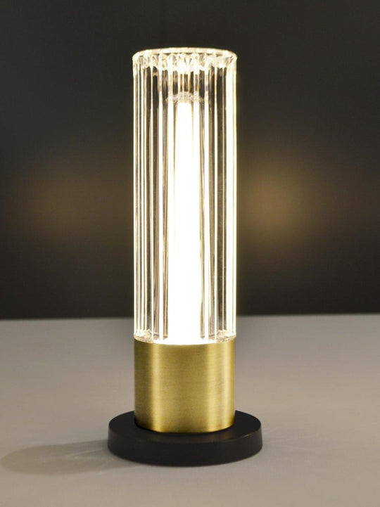 Ding H20 oppladbar bordlampe 2200/2500/3000 Kelvin IP44 - Dimbar-Bordlamper-NorDesign-Matt messing-171512003-Lightup.no