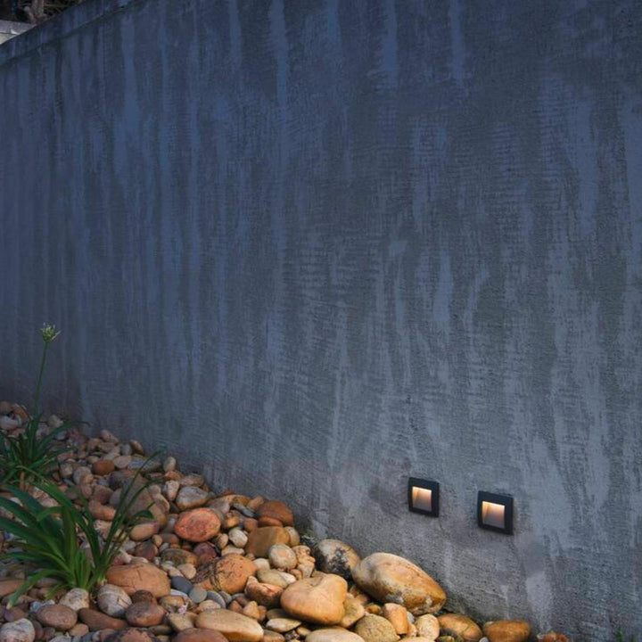 Downunder S innfelt vegglampe utendørs 1,7W 3000 Kelvin IP55-Utebelysning vegg opp og ned-Slv-Antrasitt-slv-233605-Lightup.no
