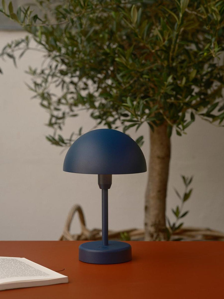 Ellen To-Go oppladbar bordlampe IP44-Bordlamper-Nordlux-Svart-2418015003-Lightup.no