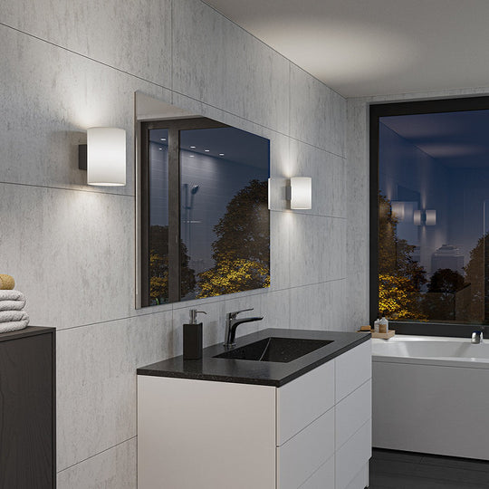 Evoke vegglampe large IP44-Vegglamper-Herstal-Opal / Antrasitt-HB5621054389-Lightup.no