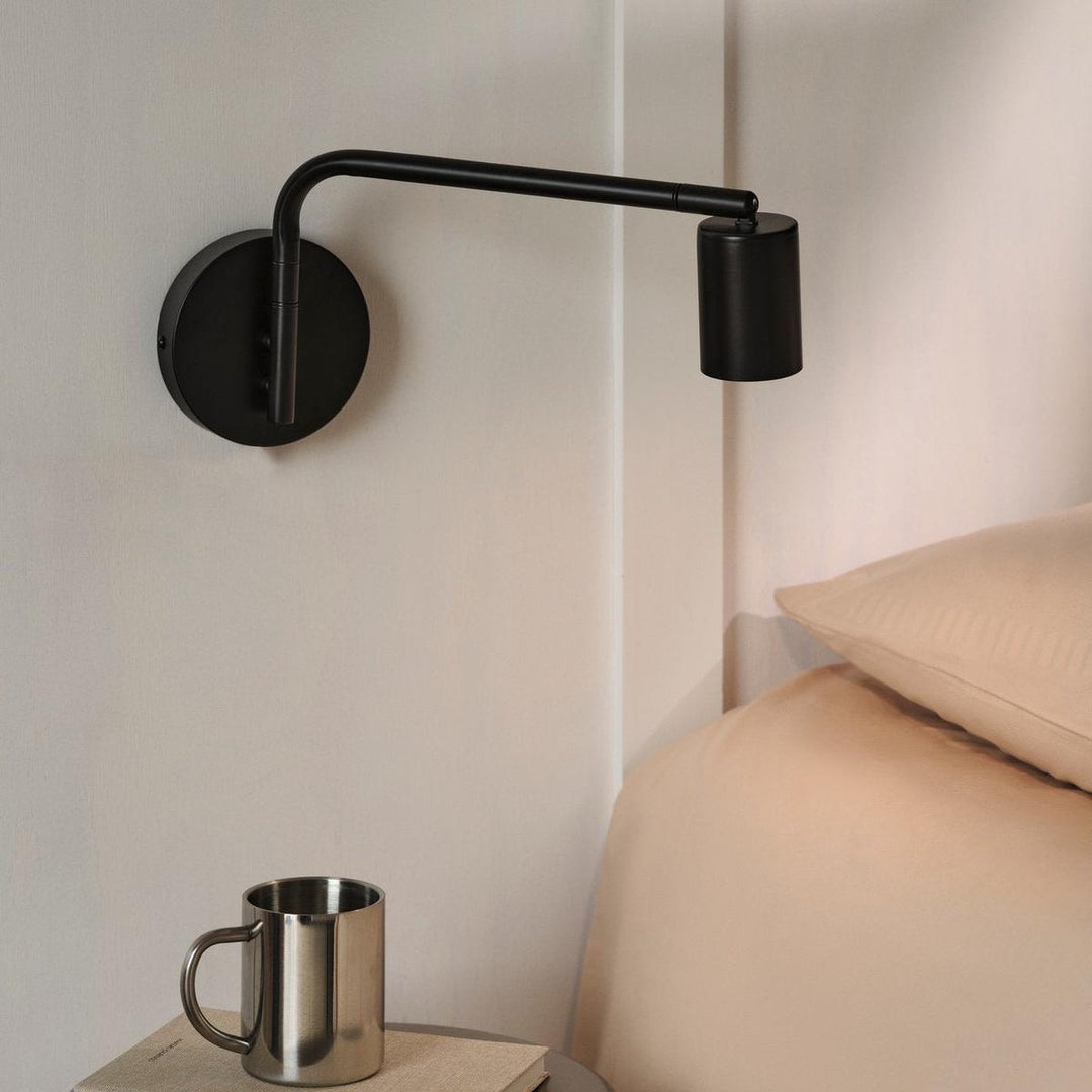 Explore long vegglampe-Vegglamper-Nordlux-Svart-2612481003-Lightup.no