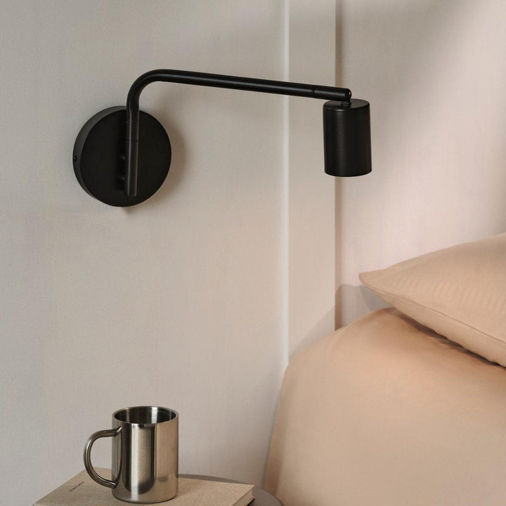 Explore long vegglampe-Vegglamper-Nordlux-Svart-2612481003-Lightup.no