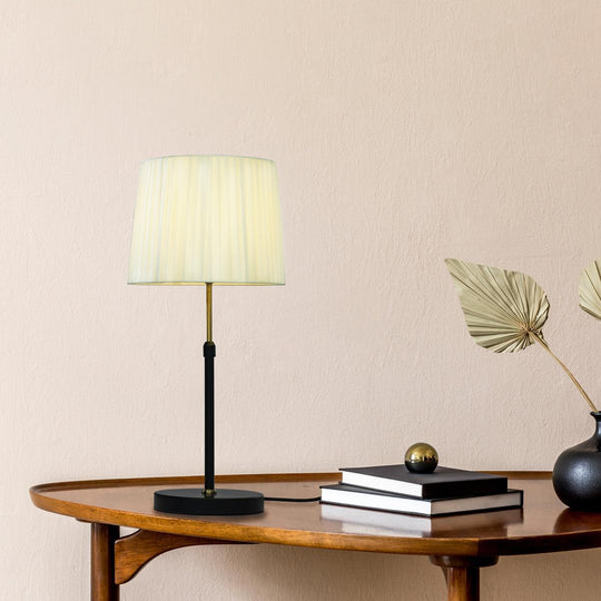 Ezai bordlampe justerbar 47-60 cm-Bordlamper-Aneta Lighting-Svart / Messing-28041-15-02-Lightup.no