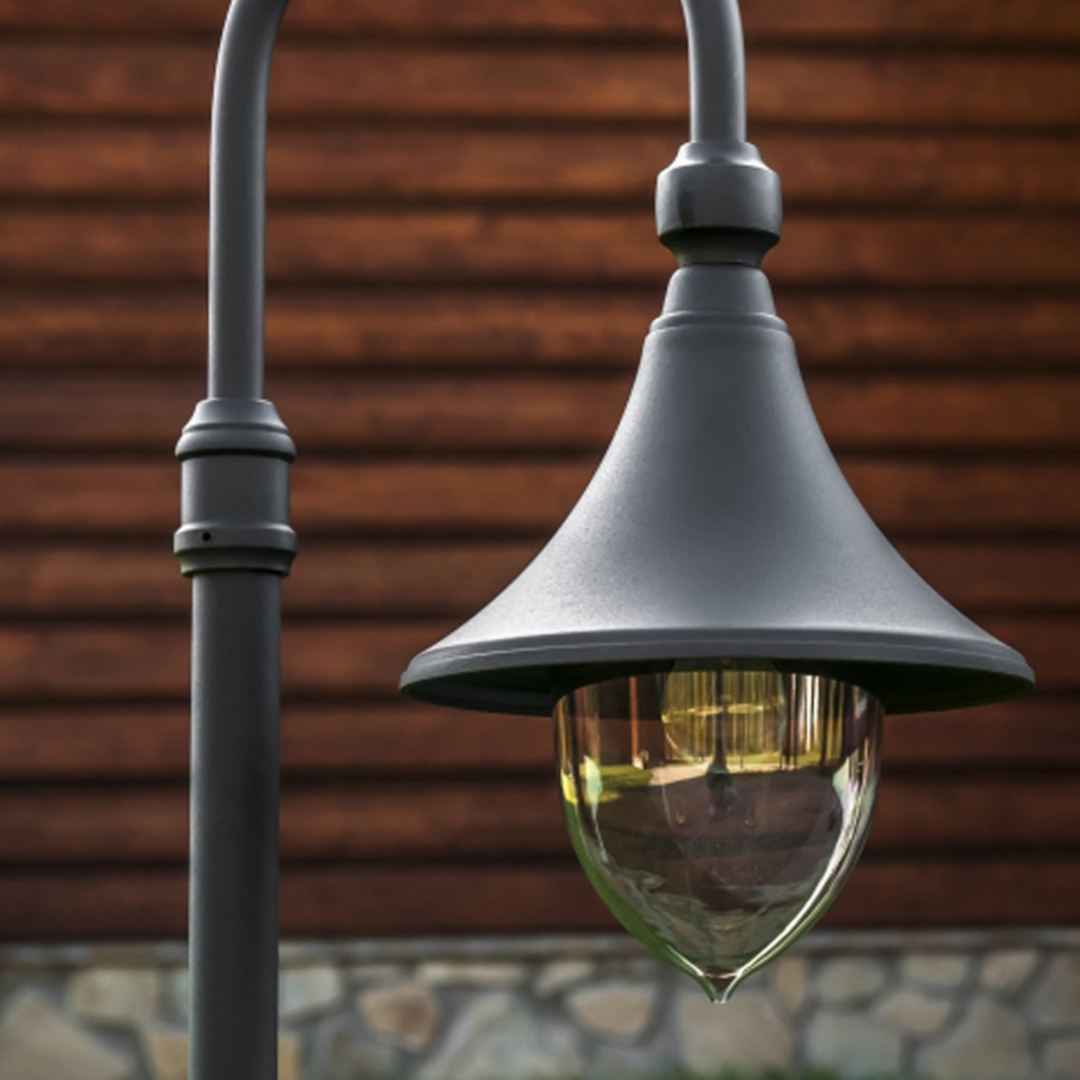 Firenze 810-Utebelysning stolpe-Norlys-Svart-3101722-Lightup.no