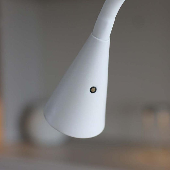 Flex gulvlampe-Gulvlamper-Luminor-Matt hvit-5714198600786-Lightup.no