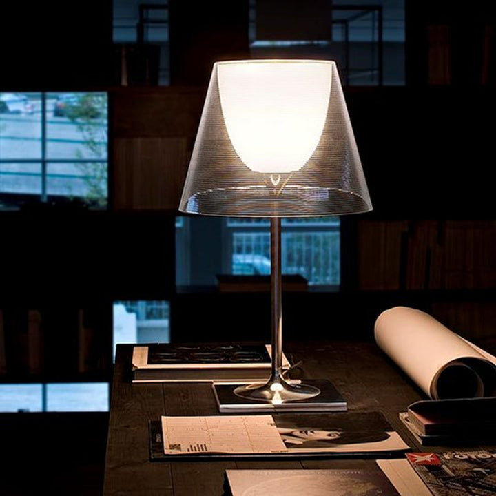 Flos K Tribe T1 bordlampe-Bordlamper-Flos-Sotet skjerm-Fls__F6263030-Lightup.no
