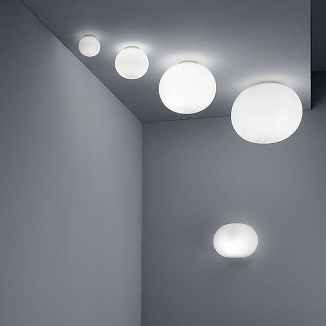 Flos Mini Glo-Ball C/W tak/vegg-Vegglamper-Flos-Opal-Fls__F4194009-Lightup.no