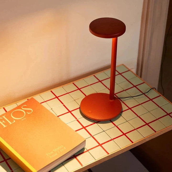 Flos Oblique bordlampe-Bordlamper-Flos-Grå-Fls__09.8300.AH-Lightup.no