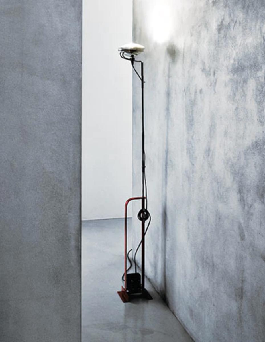 Flos Toio gulvlampe-Gulvlamper-Flos-Svart-Fls__F7600030-Lightup.no