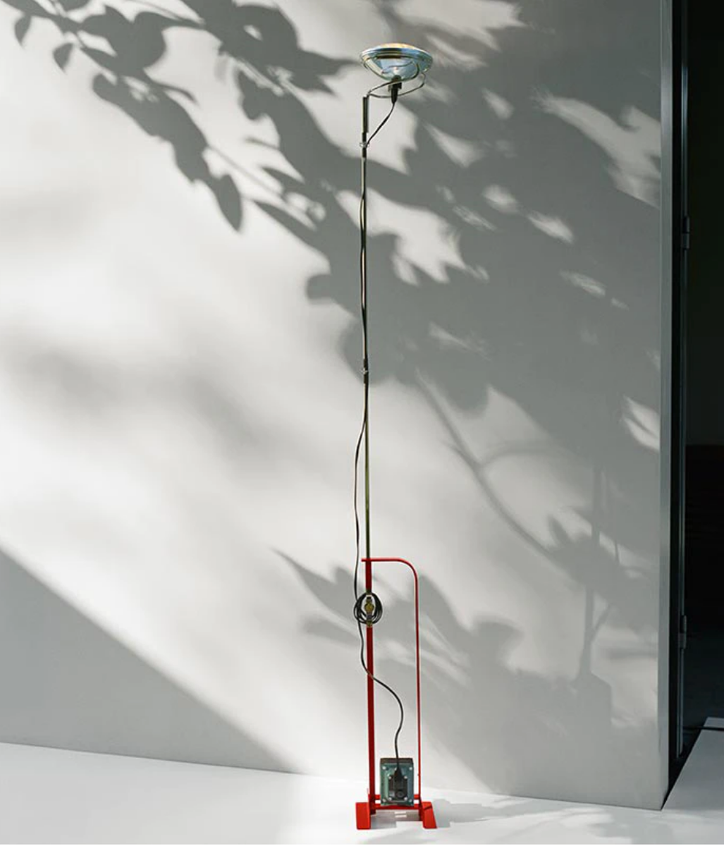 Flos Toio gulvlampe-Gulvlamper-Flos-Rød-Fls__F7600035-Lightup.no