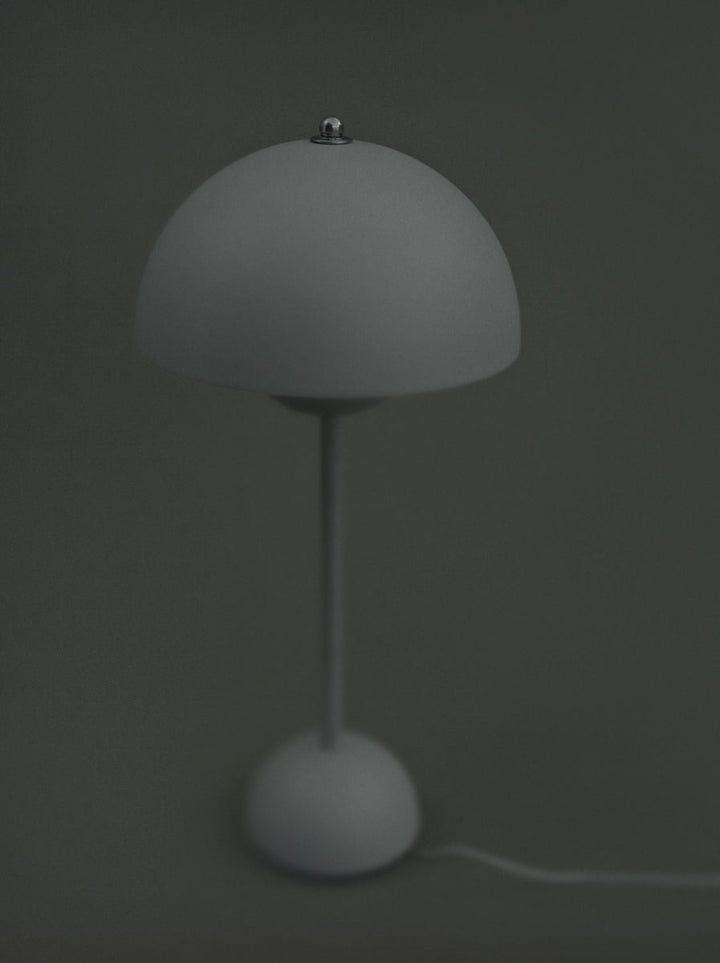 Flowerpot VP3 bordlampe-Bordlamper-&Tradition-Grå beige-133084209-Lightup.no