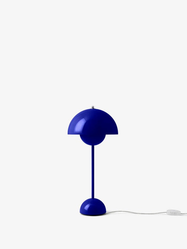 Flowerpot VP3 bordlampe-Bordlamper-&Tradition-Blå-133084A178-Lightup.no